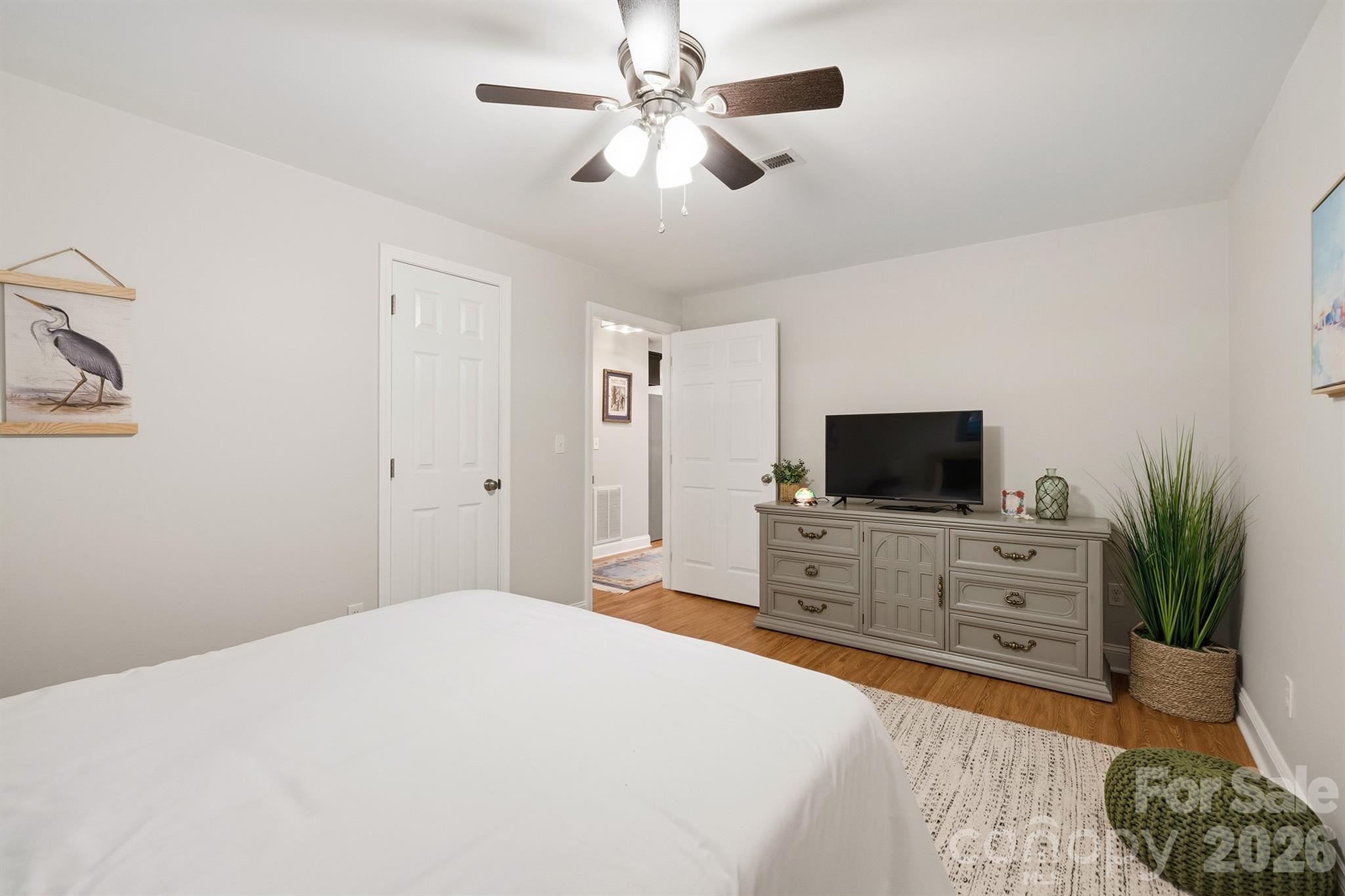 2549 S Lake Shore Road — Denver