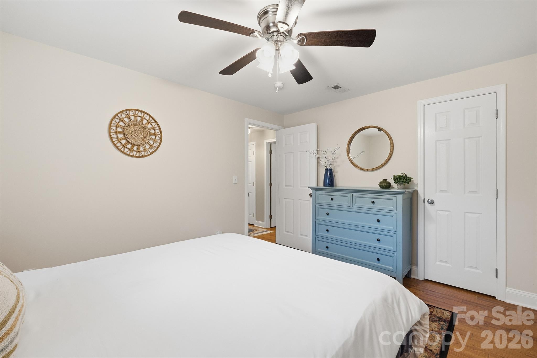 2549 S Lake Shore Road — Denver