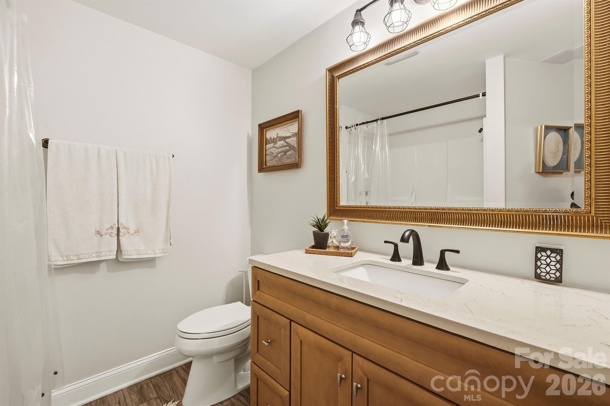 2549 S Lake Shore Road — Denver