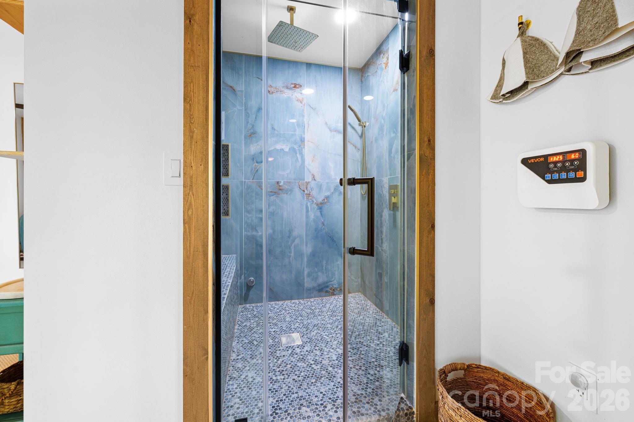 1385 Niley Cook Road — Blowing Rock