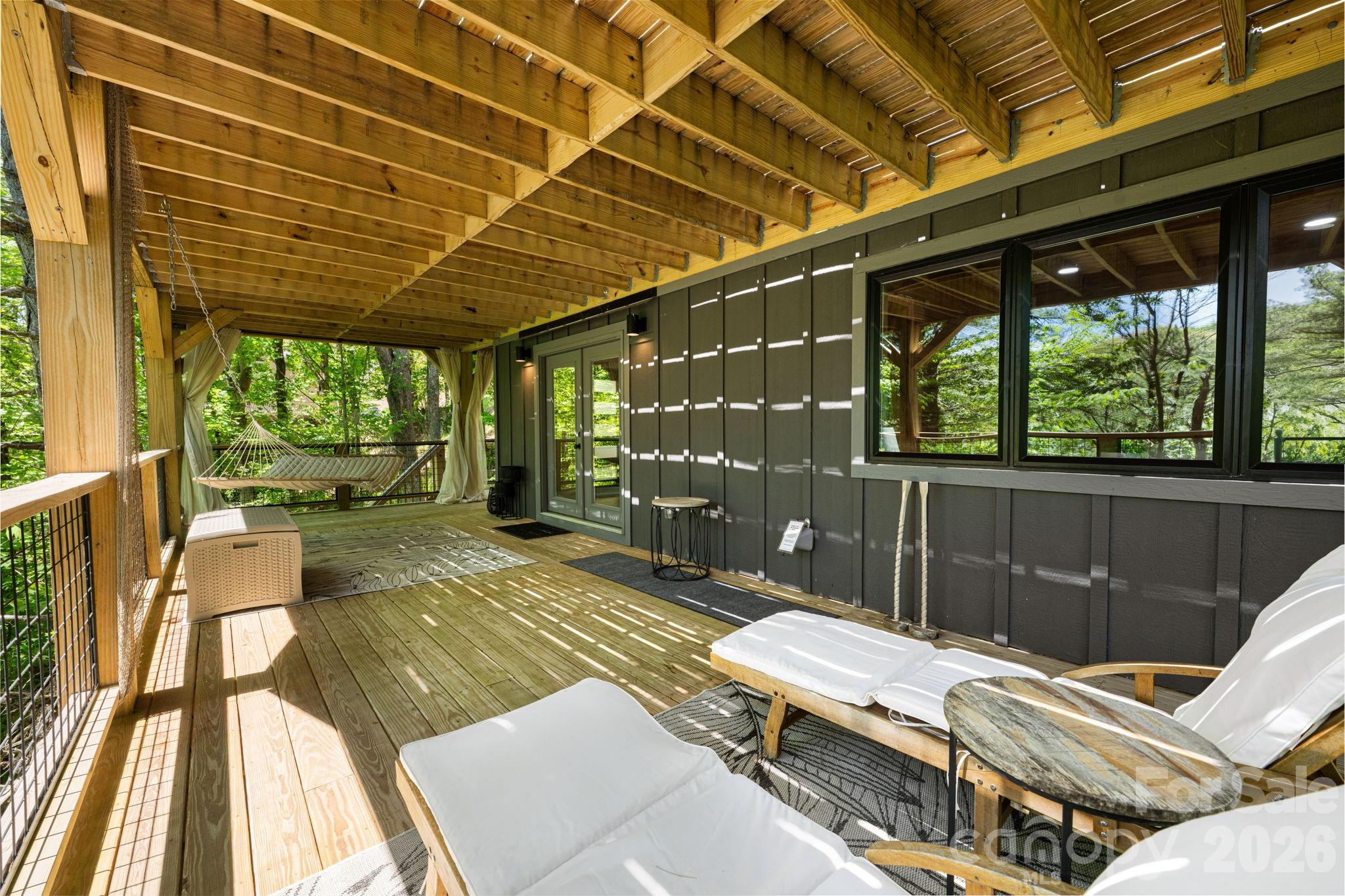 1385 Niley Cook Road — Blowing Rock