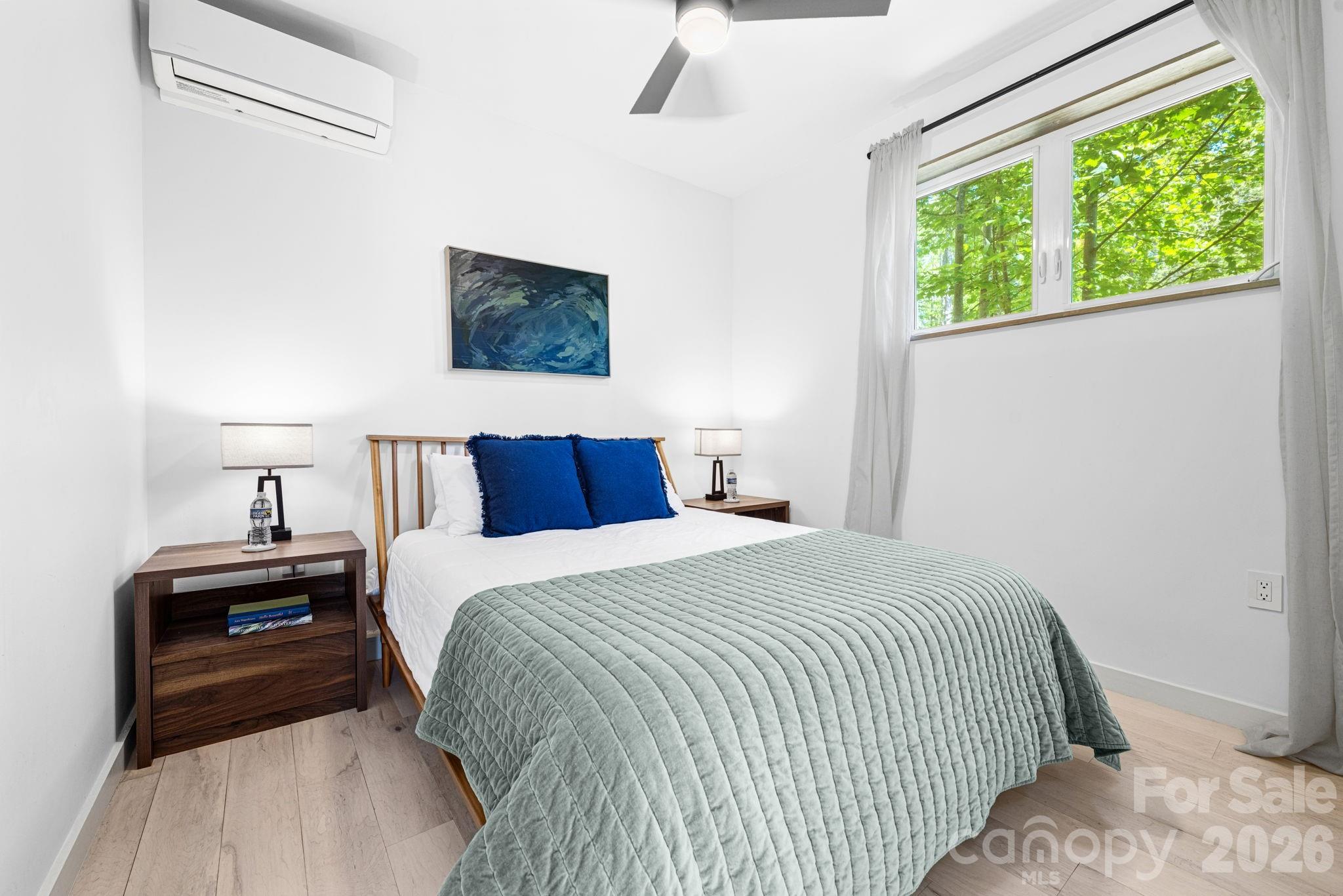 1385 Niley Cook Road — Blowing Rock