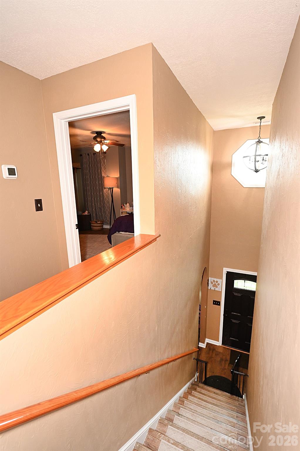 5438 Winding Oak Drive — Hickory