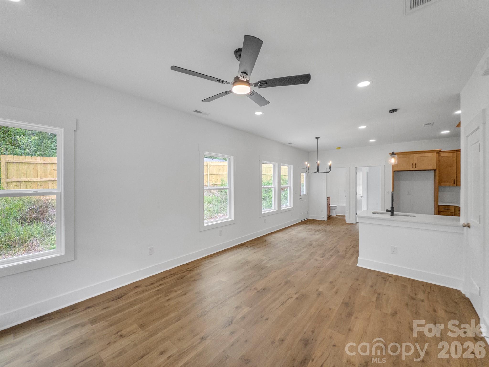 829 E Arch Street — Lancaster