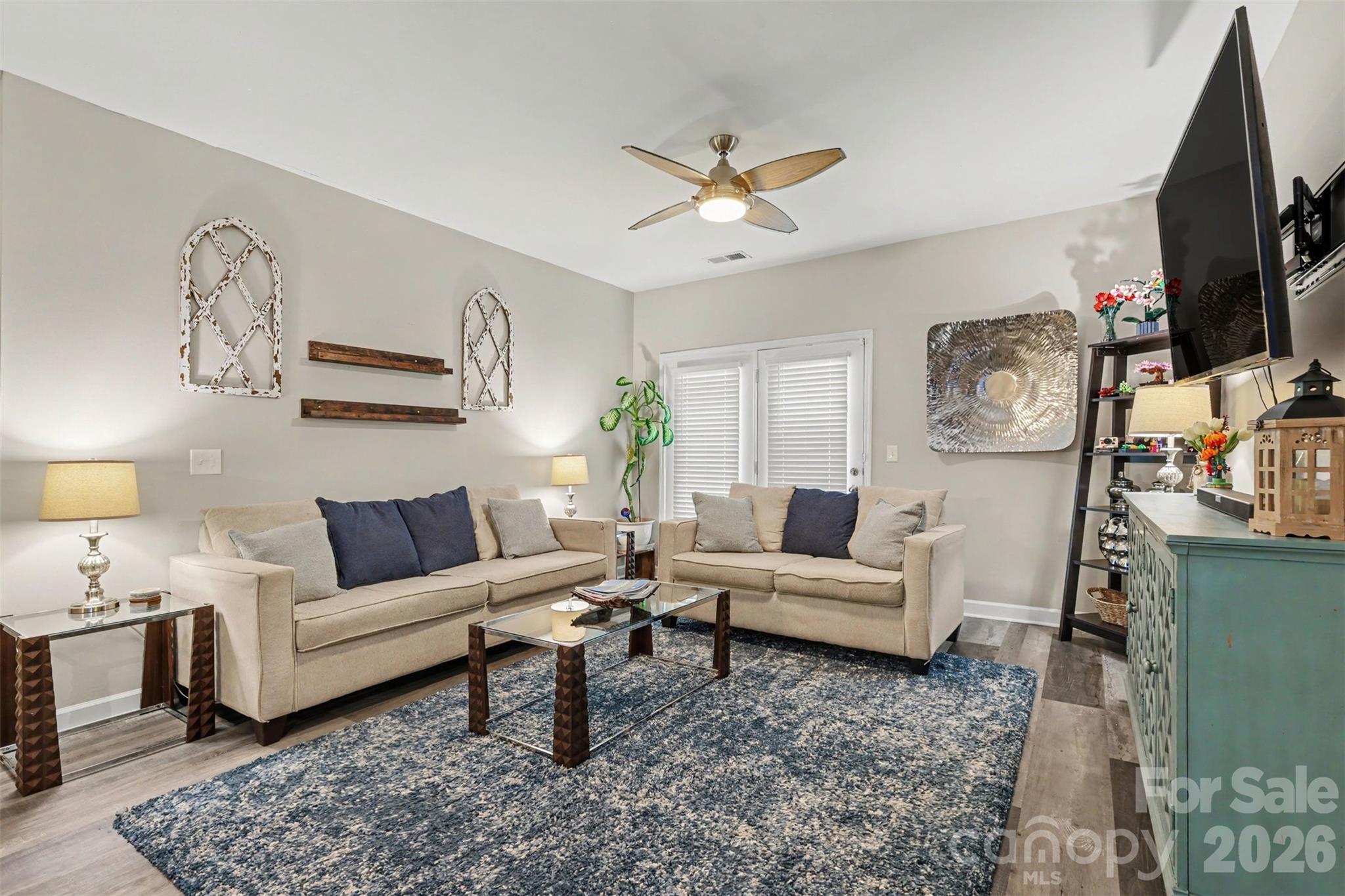 10616 Hill Point Court — Charlotte