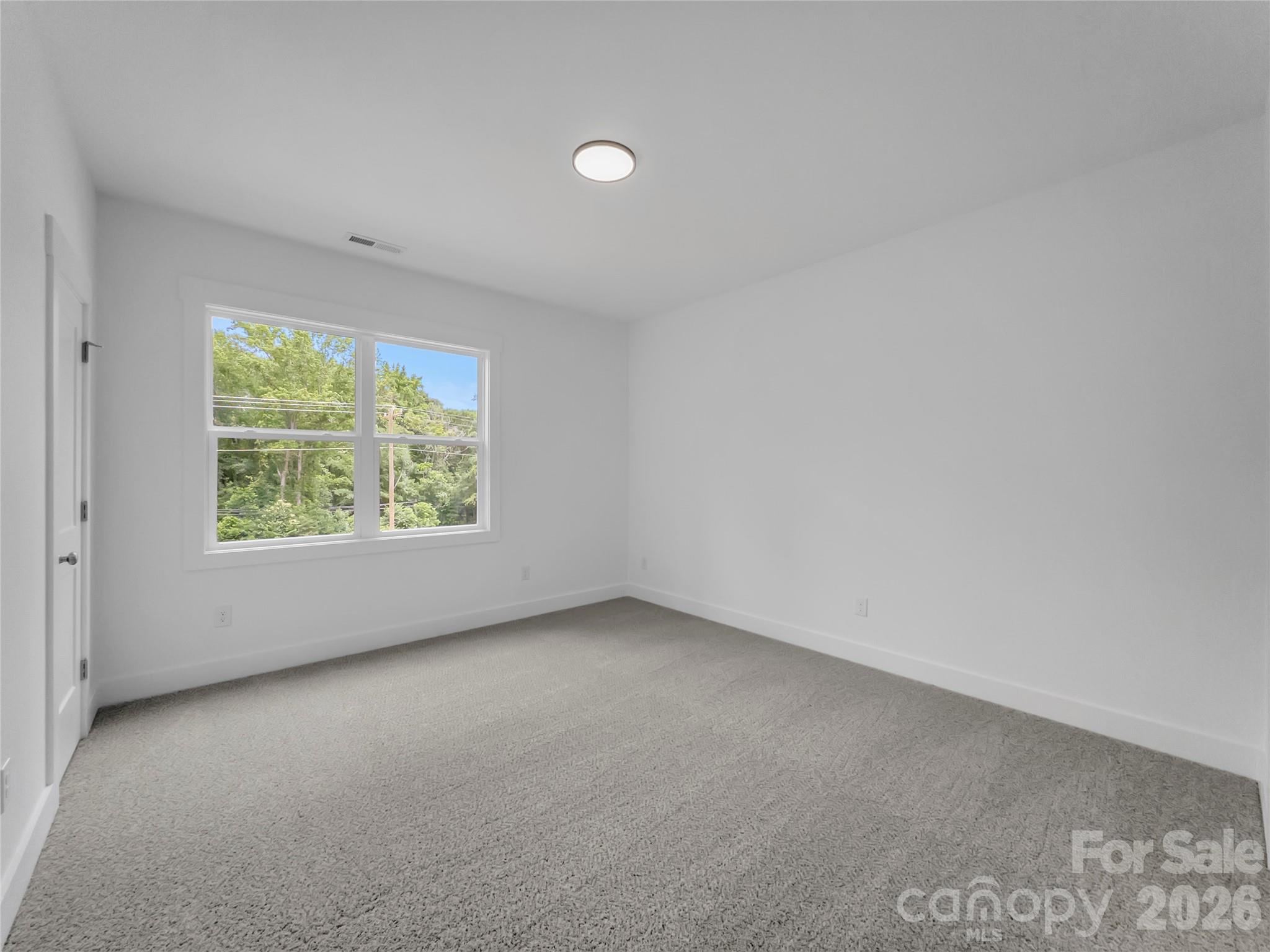 825 E Arch Street — Lancaster