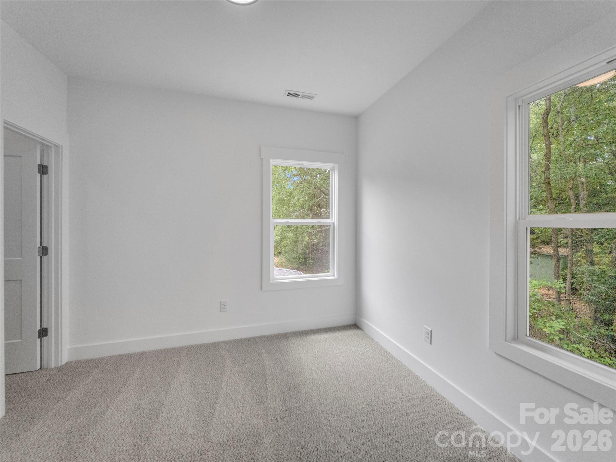 825 E Arch Street — Lancaster