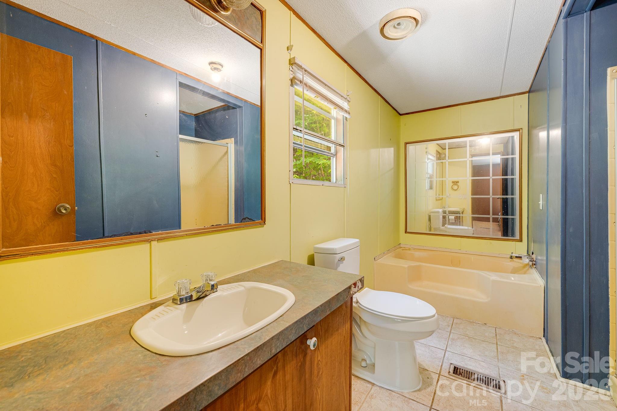 94 Long Ridge Road — Candler
