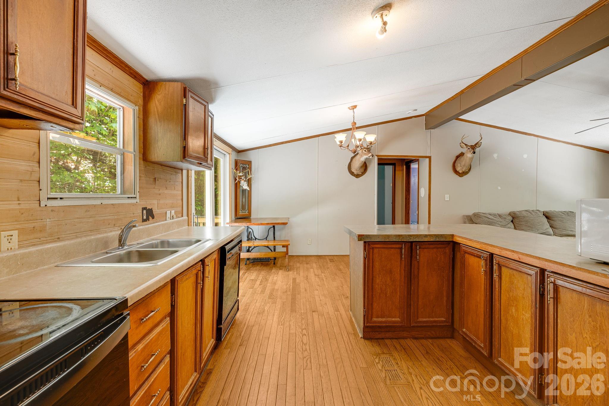 94 Long Ridge Road — Candler