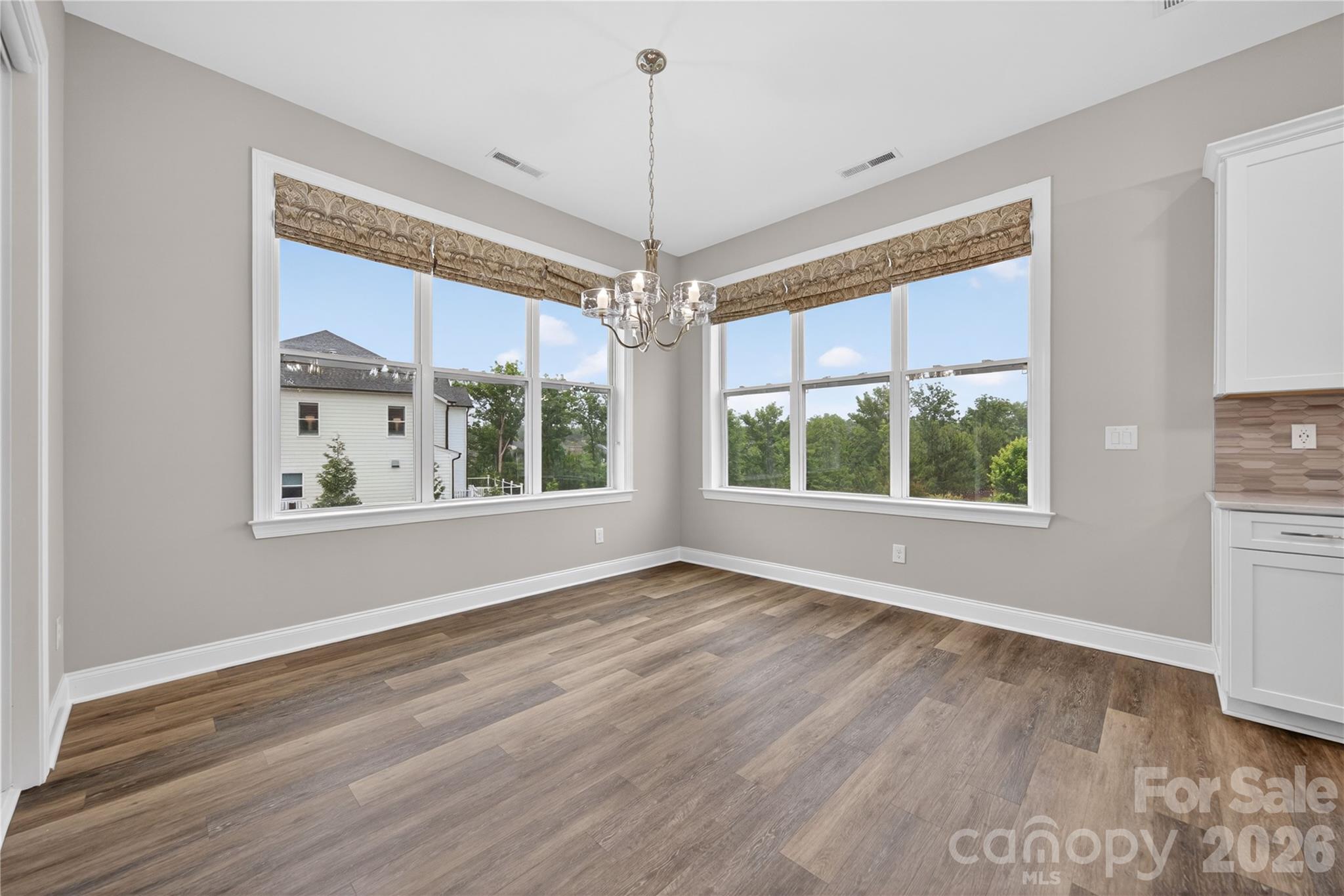 6044 Candlestick Lane — Lancaster