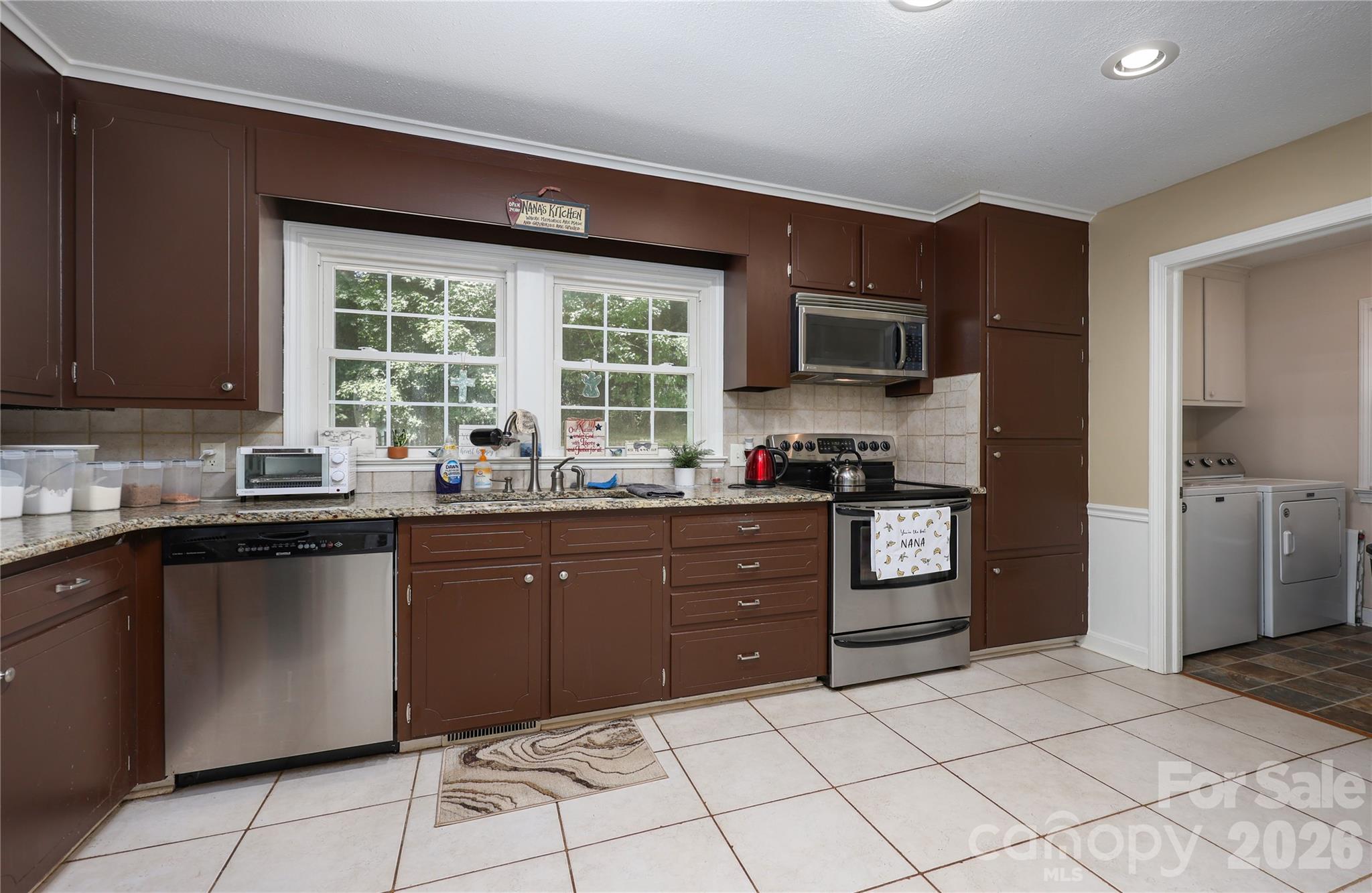 13 Mayflower Lane #3 — Lexington
