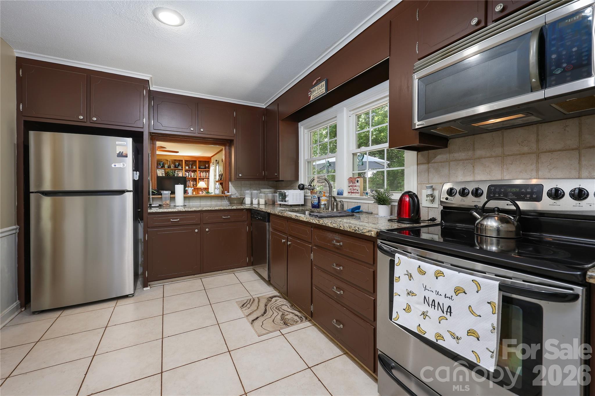 13 Mayflower Lane #3 — Lexington