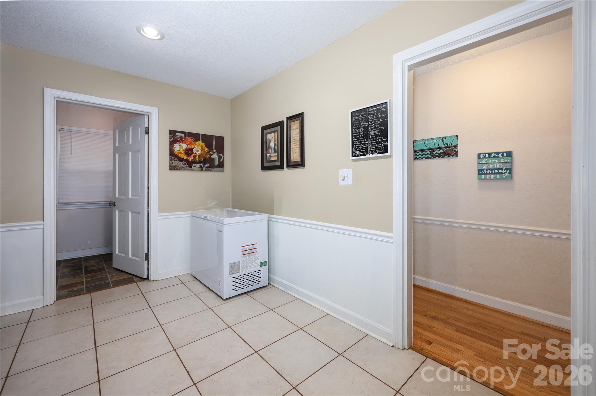 13 Mayflower Lane #3 — Lexington