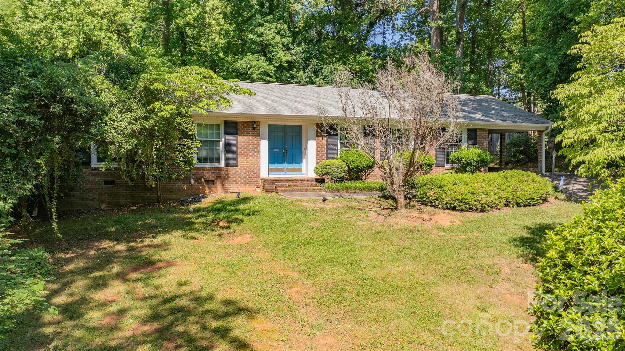 13 Mayflower Lane #3 — Lexington