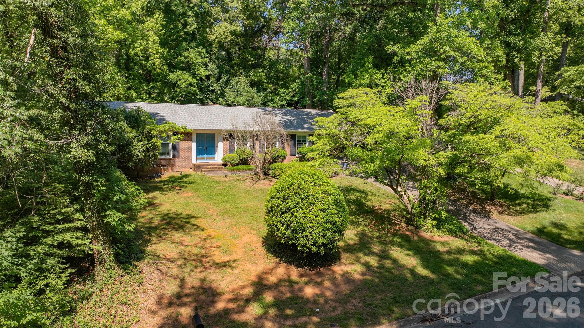 13 Mayflower Lane #3 — Lexington