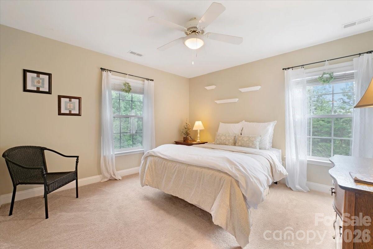 235 Shoreline Parkway — Tega Cay