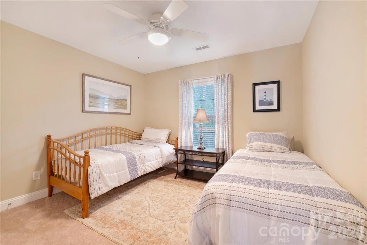 235 Shoreline Parkway — Tega Cay