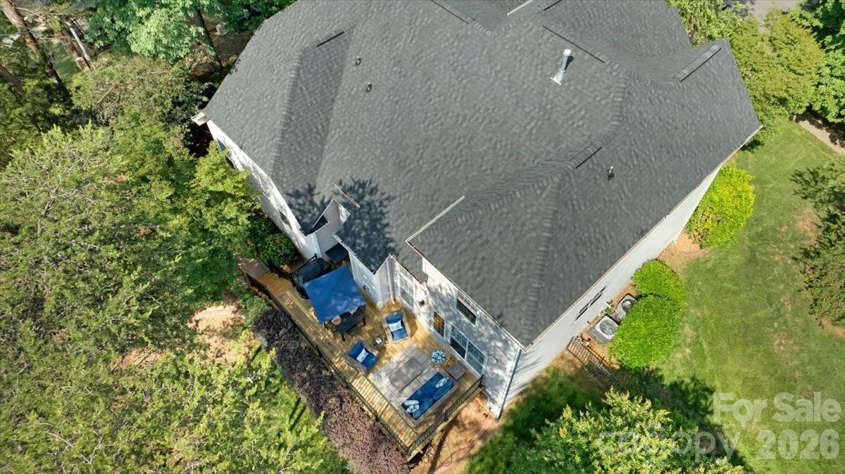 235 Shoreline Parkway — Tega Cay