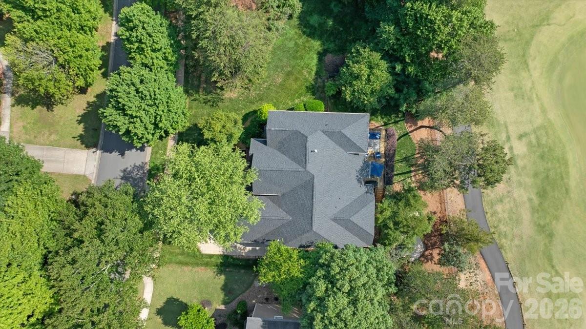 235 Shoreline Parkway — Tega Cay