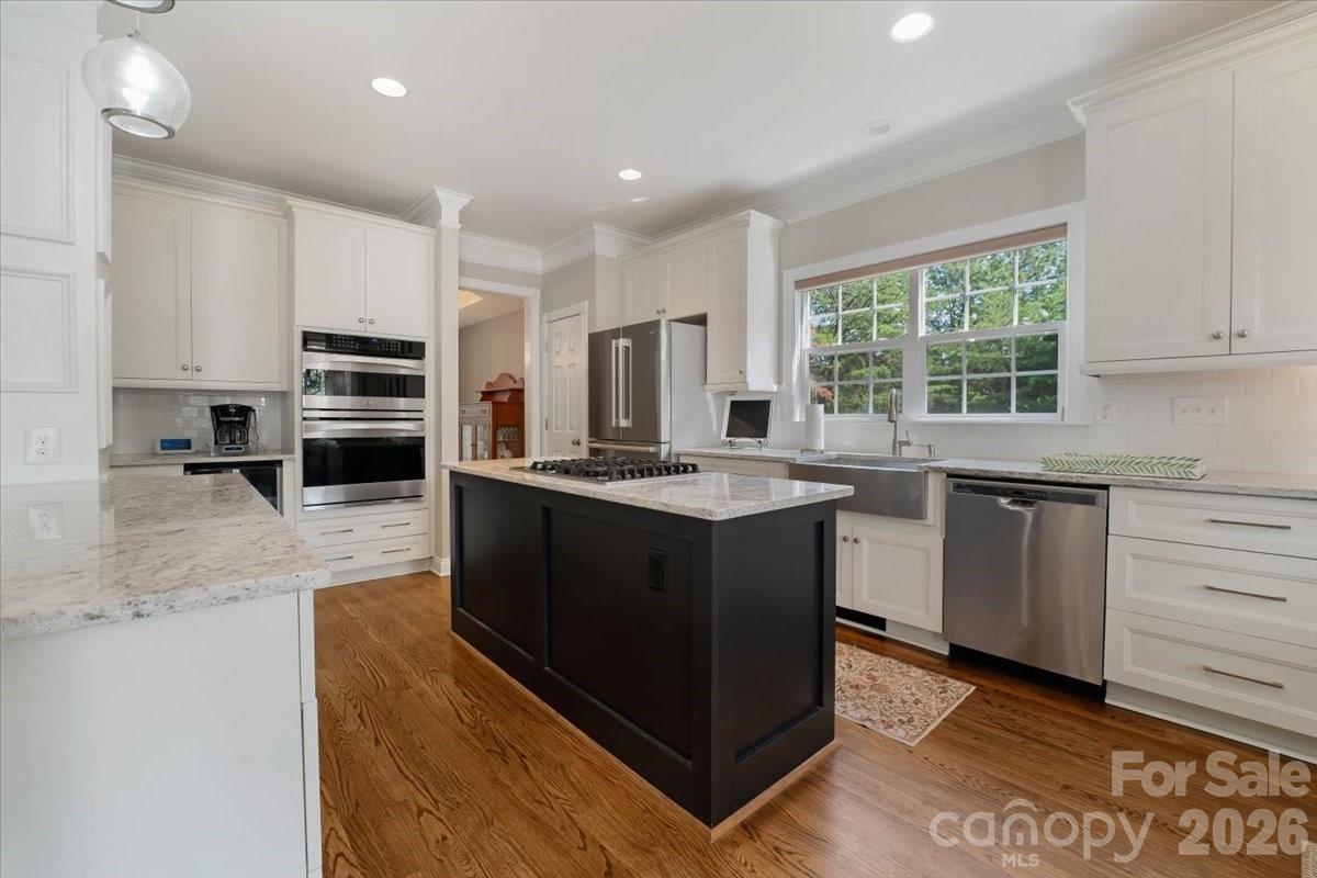 235 Shoreline Parkway — Tega Cay