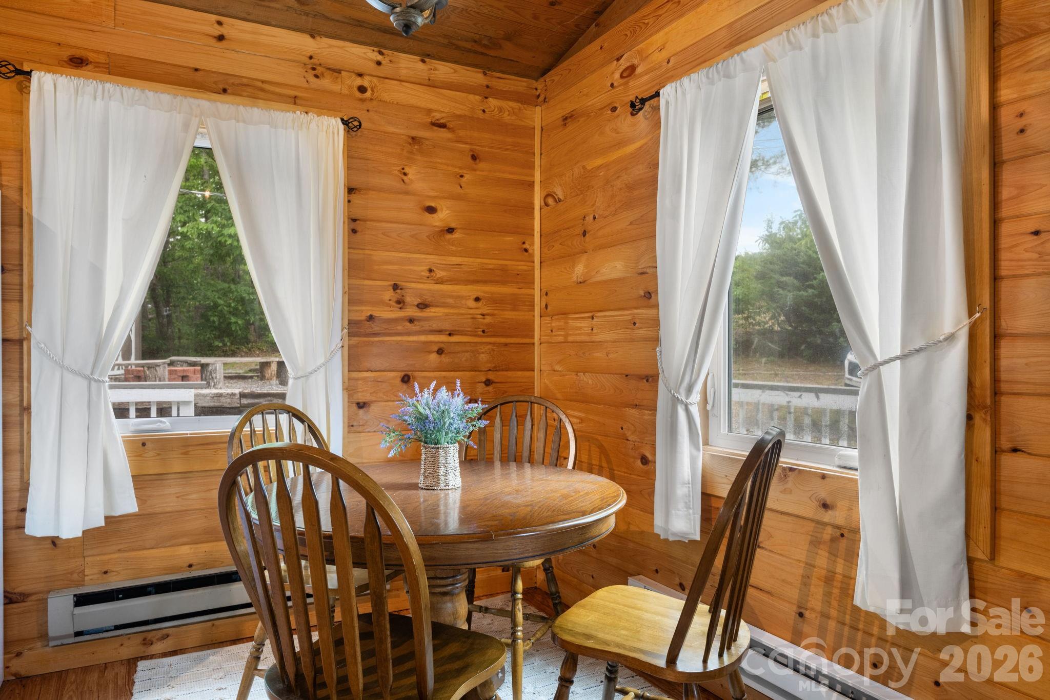 7042 Martin Lane — Morganton