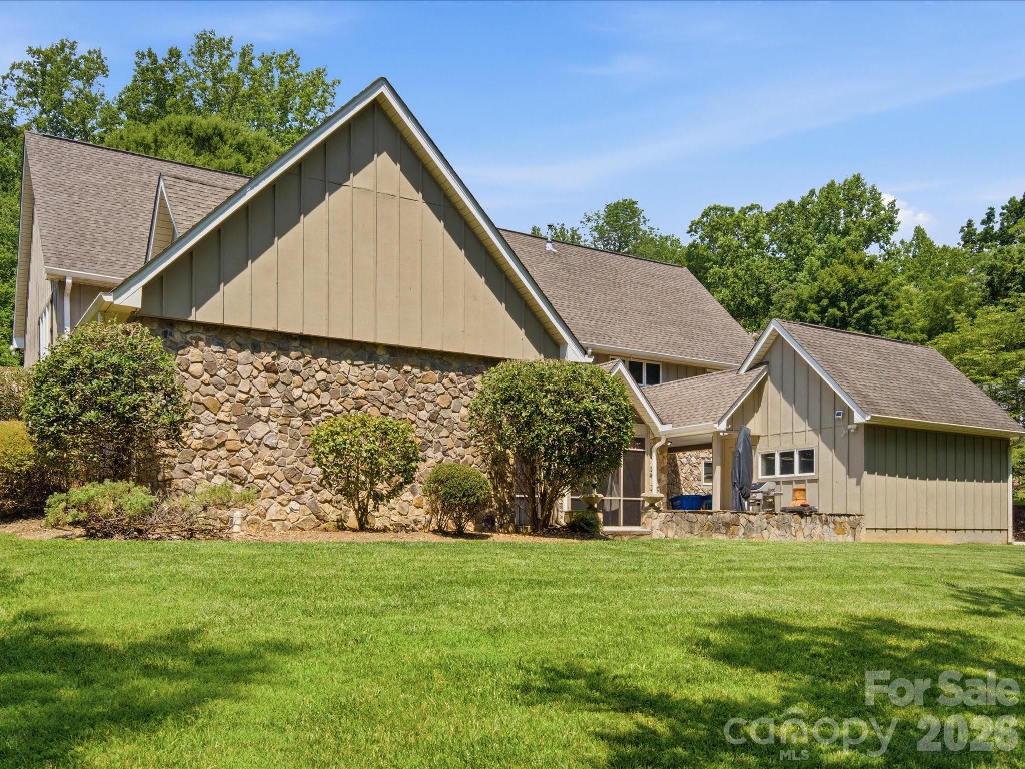 3004 Dodsworth Drive — Cramerton