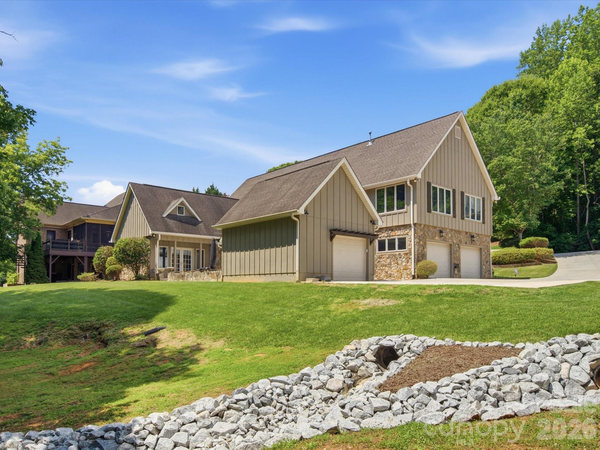3004 Dodsworth Drive — Cramerton