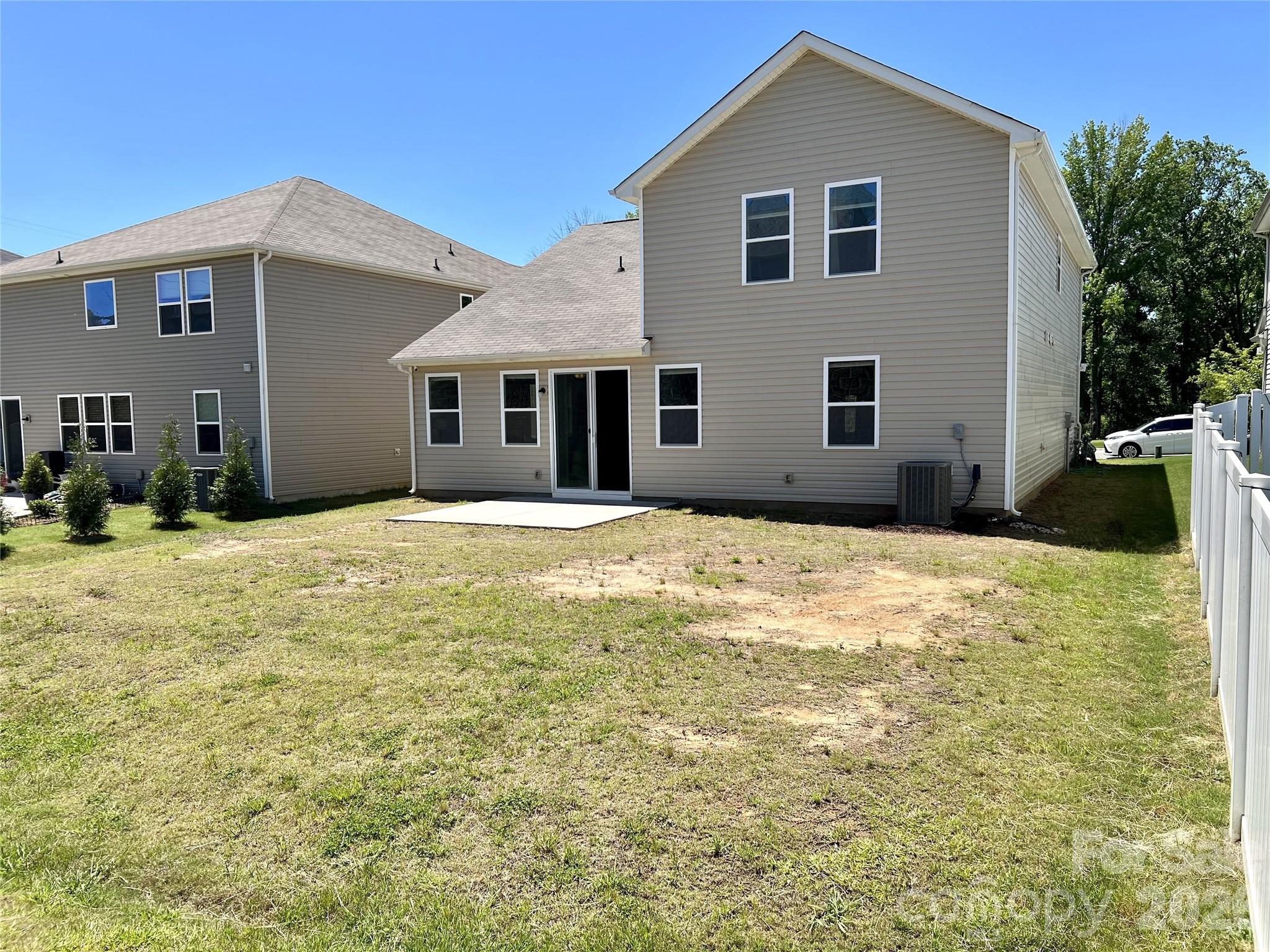 6629 Meridale Forest Drive — Charlotte