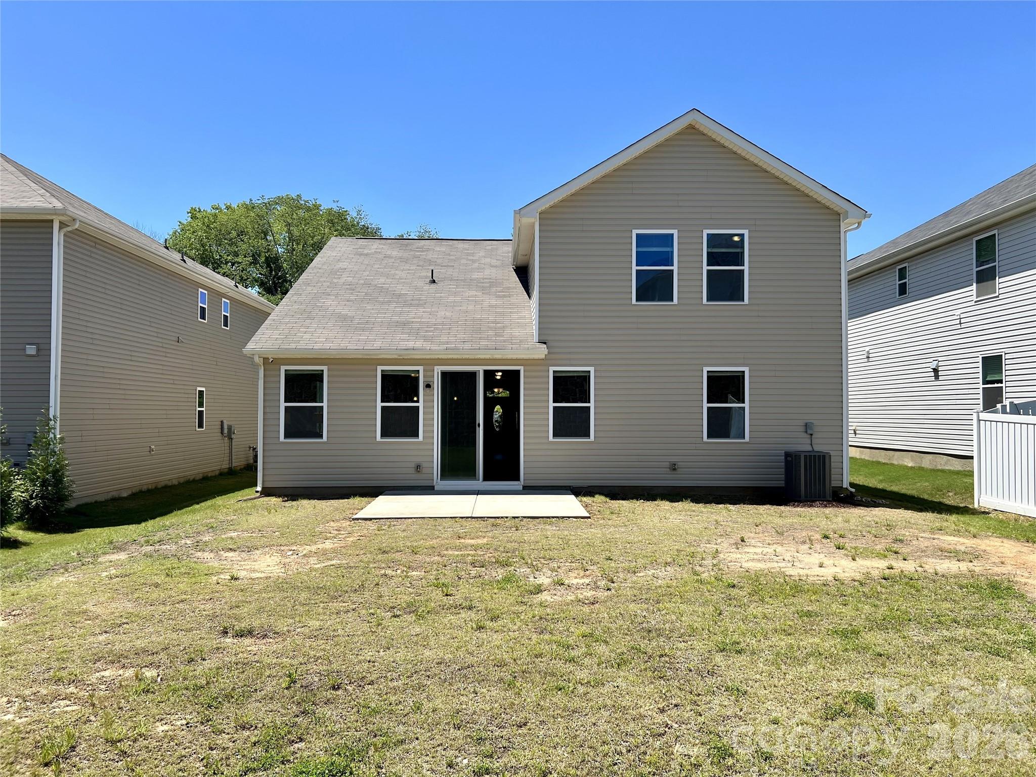 6629 Meridale Forest Drive — Charlotte