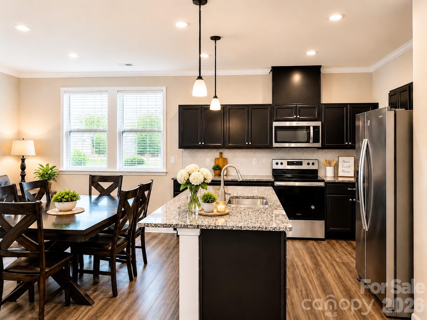 6629 Meridale Forest Drive — Charlotte