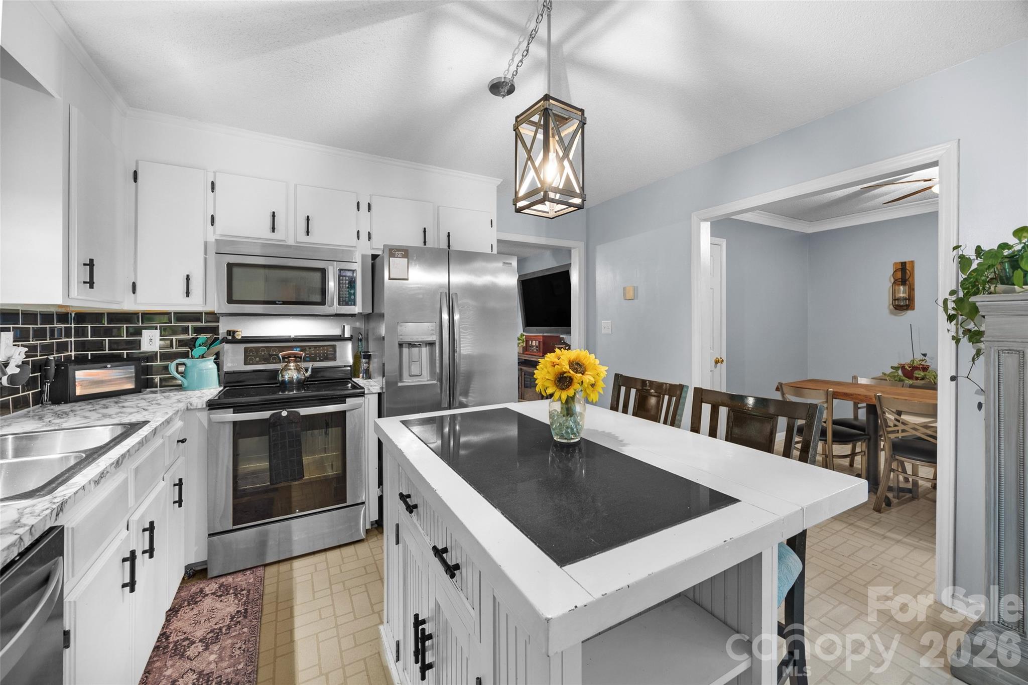1208 Crowders Mountain Road — Bessemer City