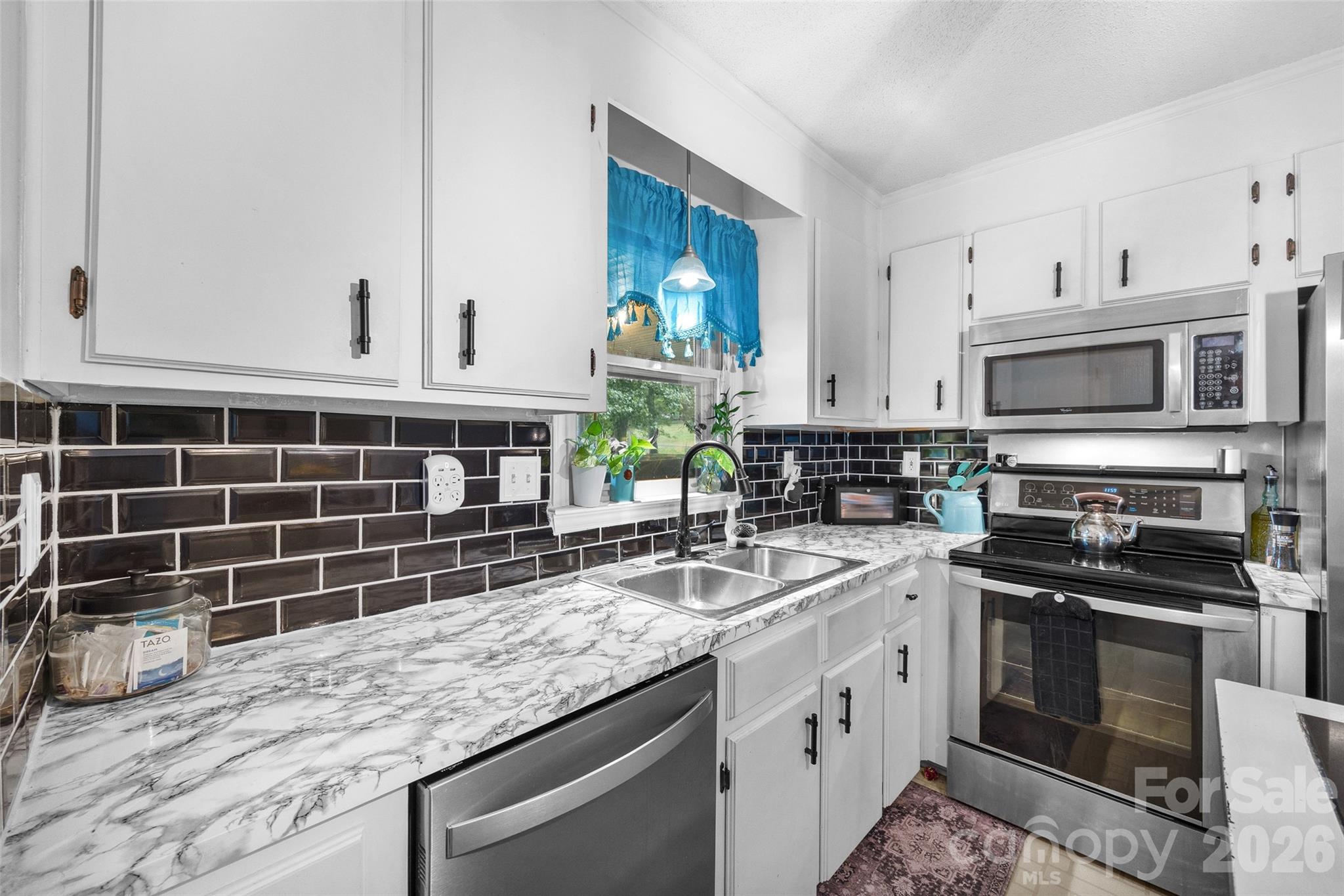 1208 Crowders Mountain Road — Bessemer City