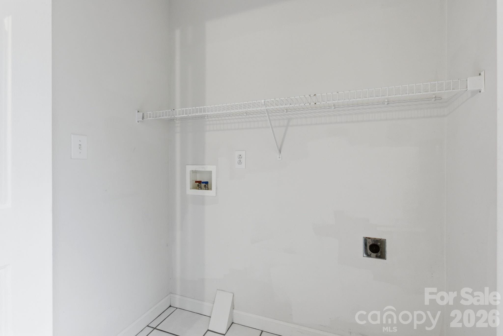 188 39th Avenue Court NW — Hickory