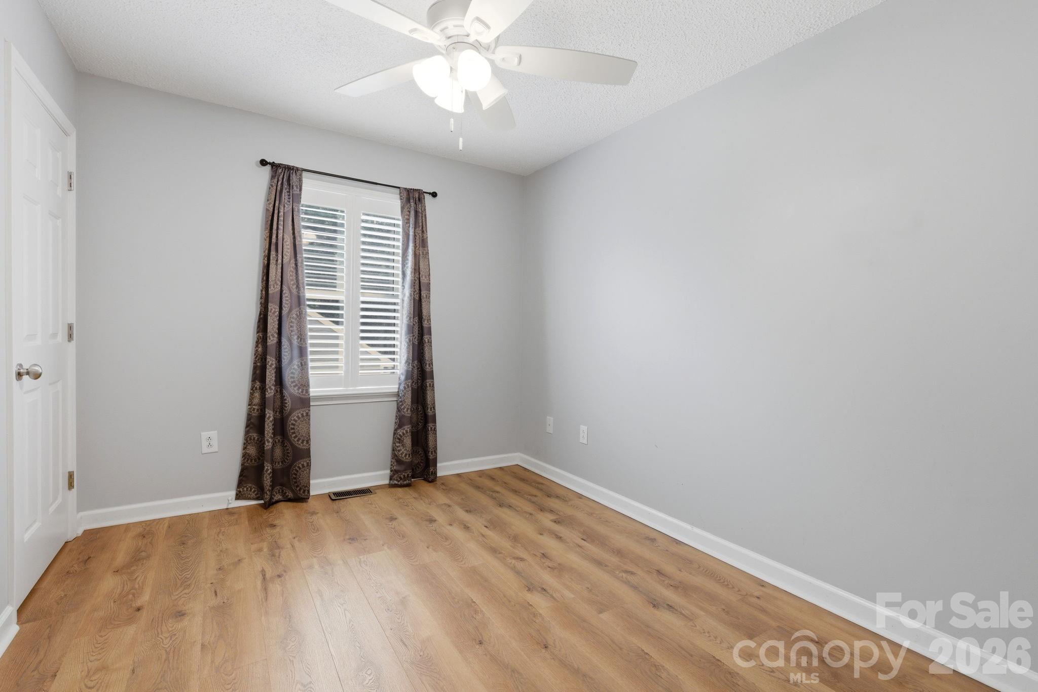 188 39th Avenue Court NW — Hickory