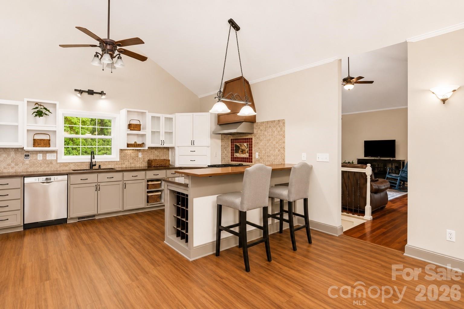 60 Hawks Pointe Lane — Weaverville