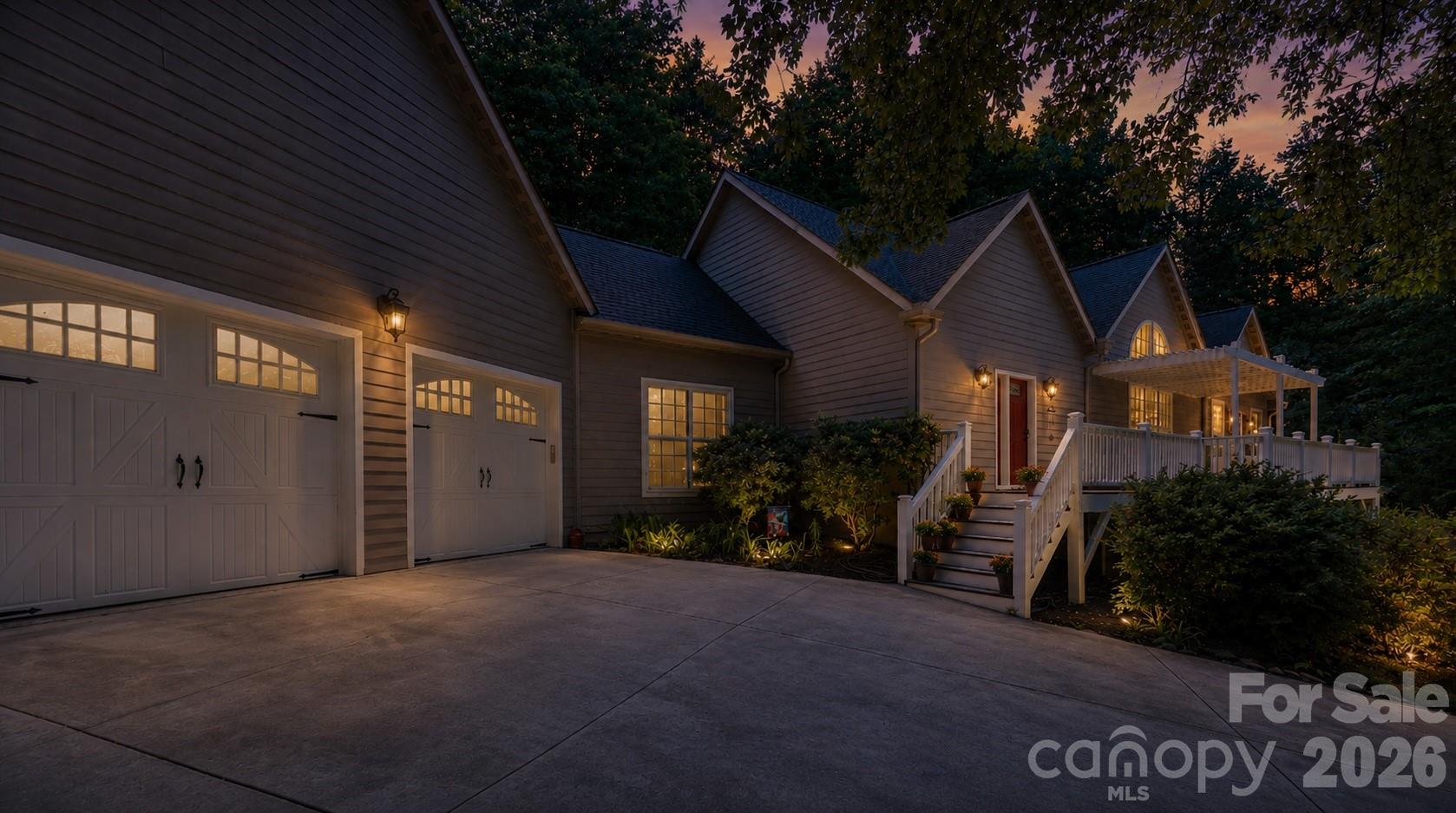 60 Hawks Pointe Lane — Weaverville