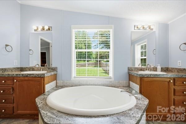 864 Stowe Lane — Gastonia