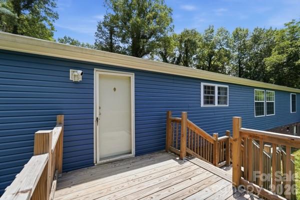 864 Stowe Lane — Gastonia