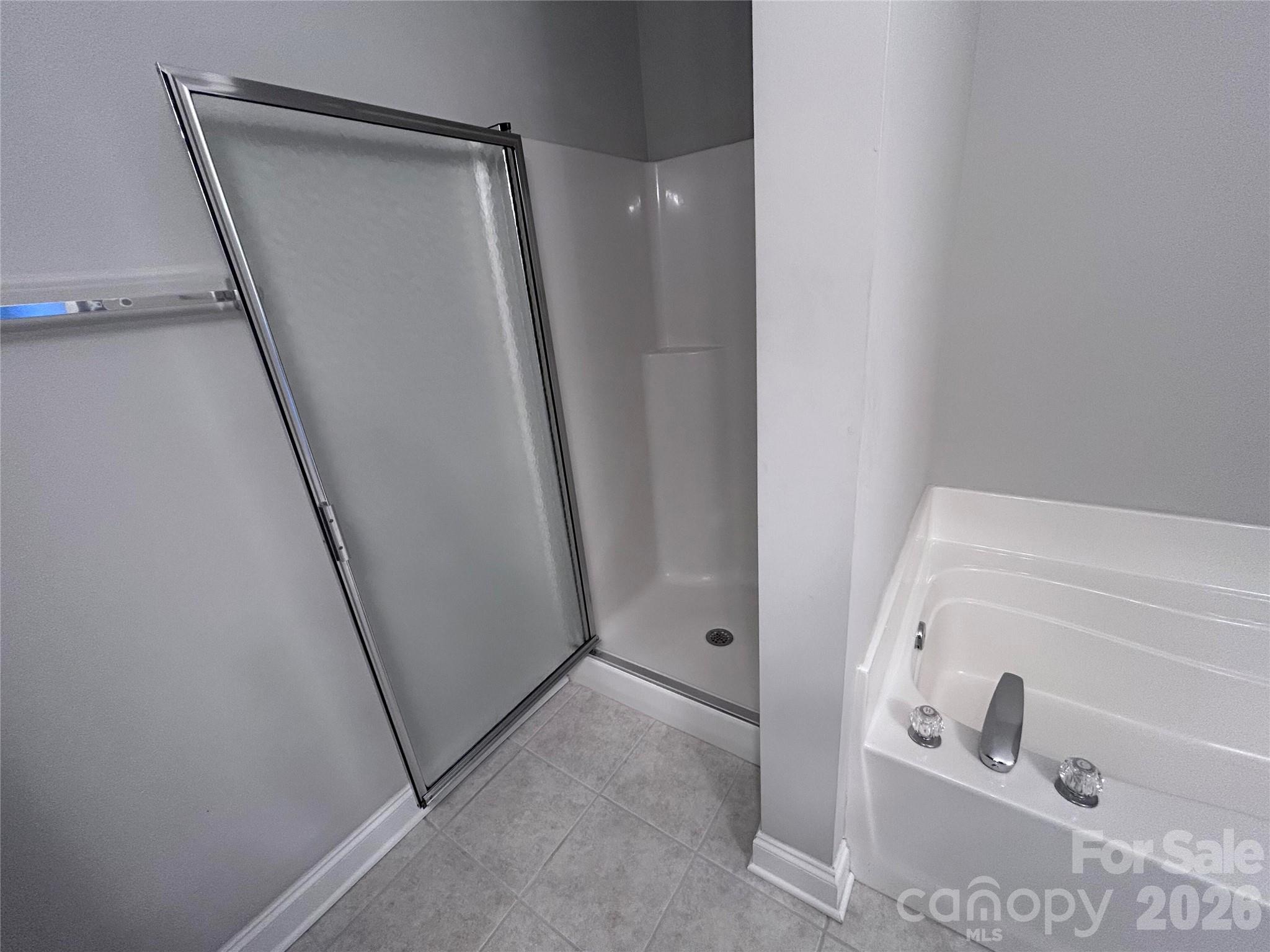 4460 Coventry Row Court — Charlotte