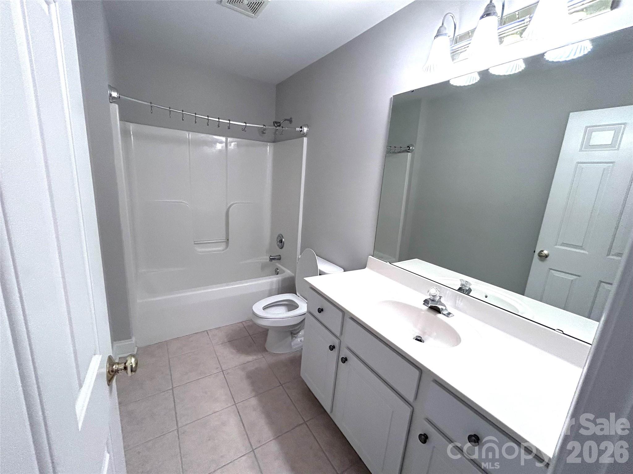 4460 Coventry Row Court — Charlotte