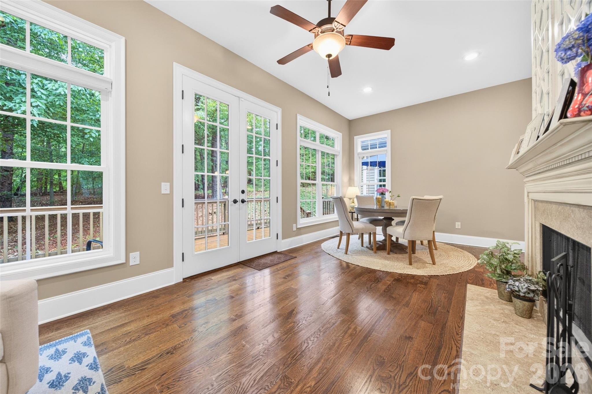 2932 Oakdale Road — Charlotte