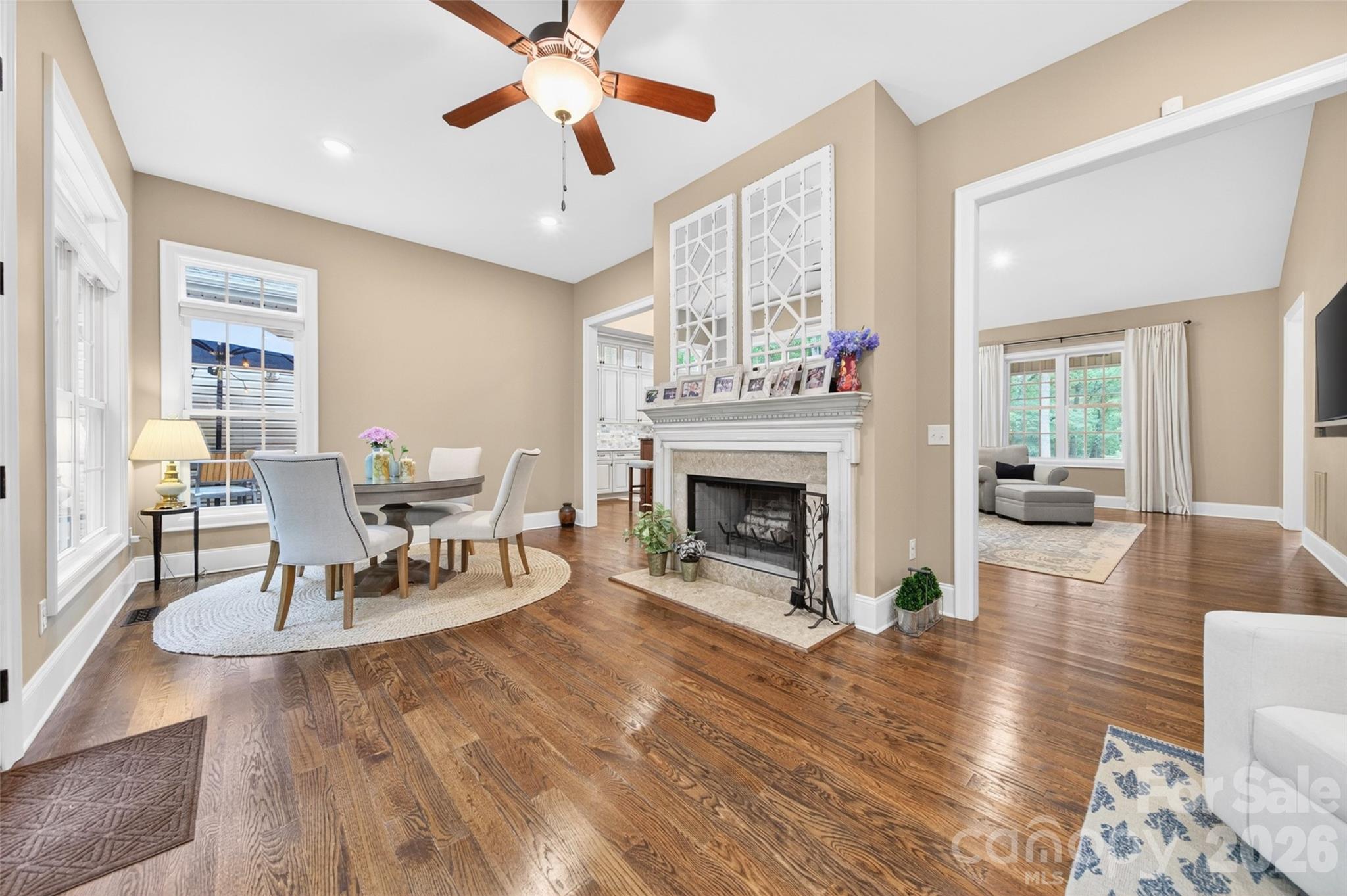 2932 Oakdale Road — Charlotte