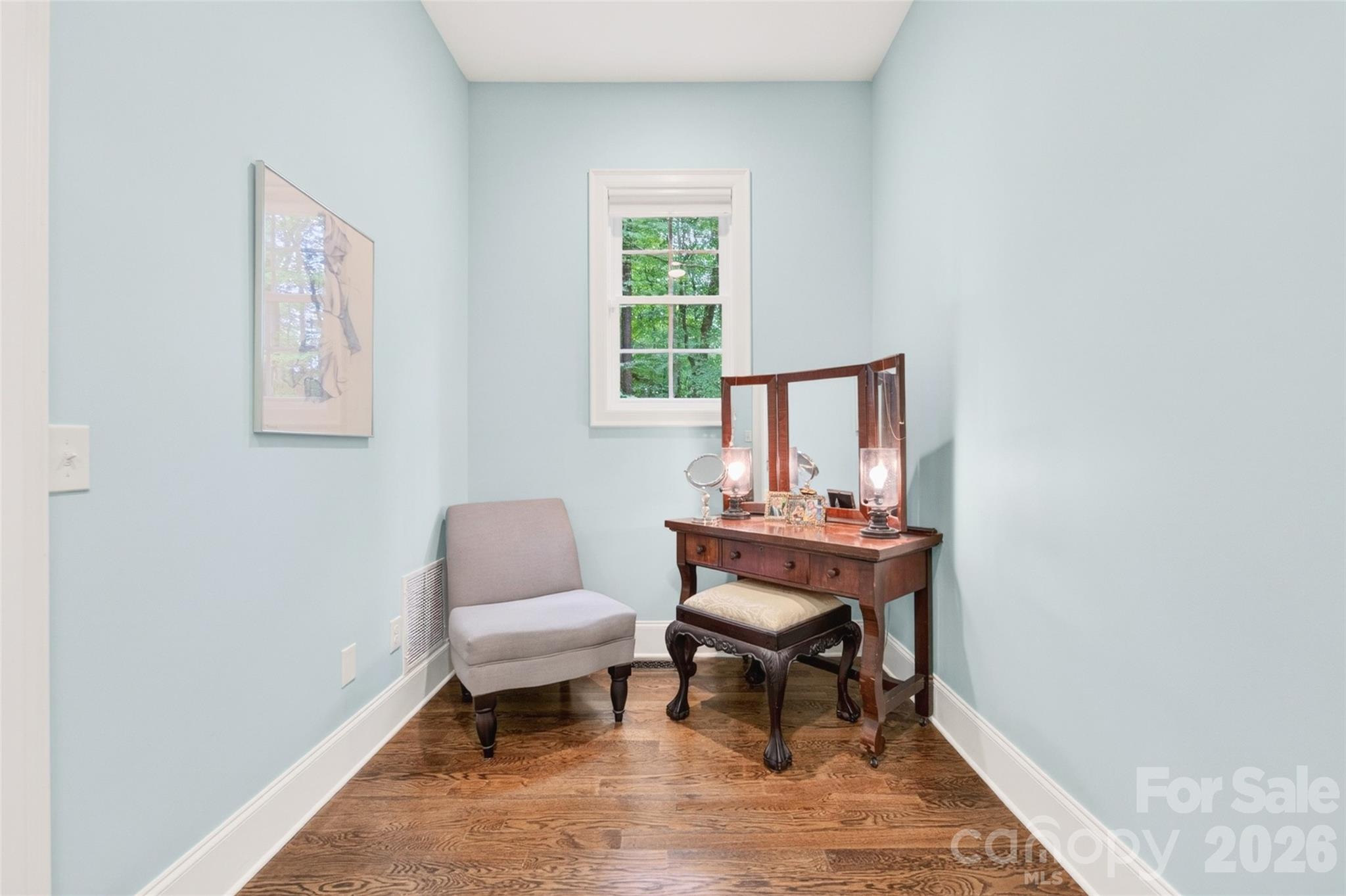 2932 Oakdale Road — Charlotte