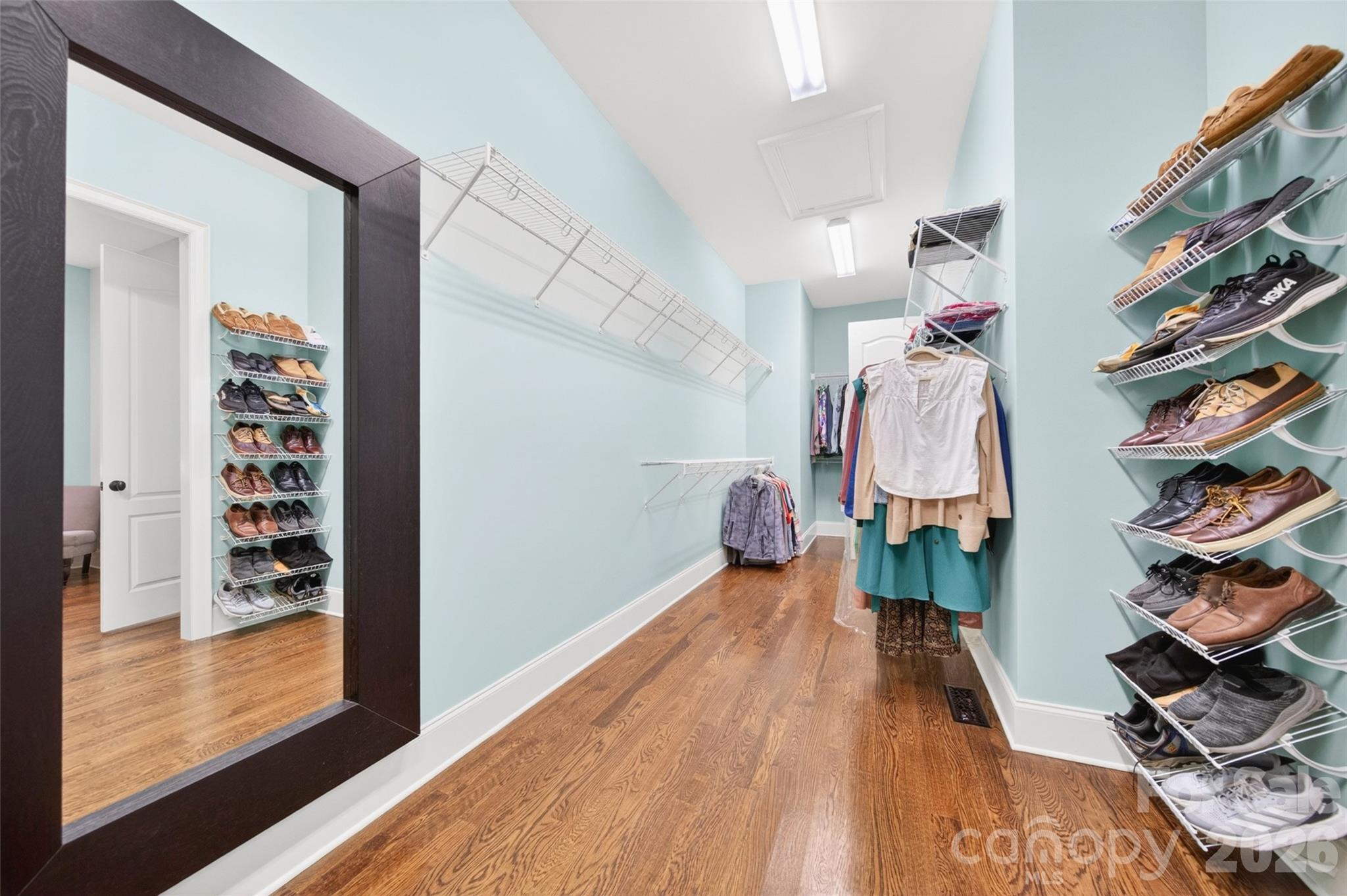 2932 Oakdale Road — Charlotte