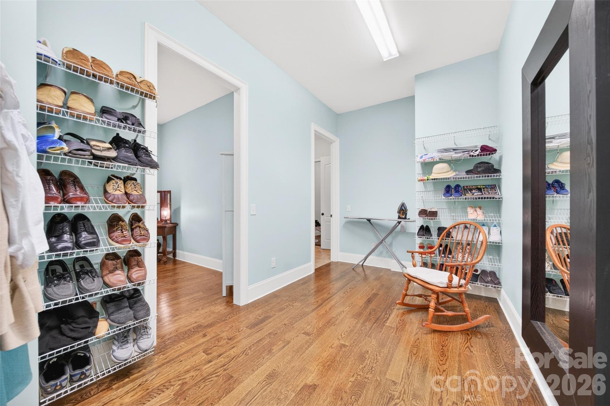 2932 Oakdale Road — Charlotte