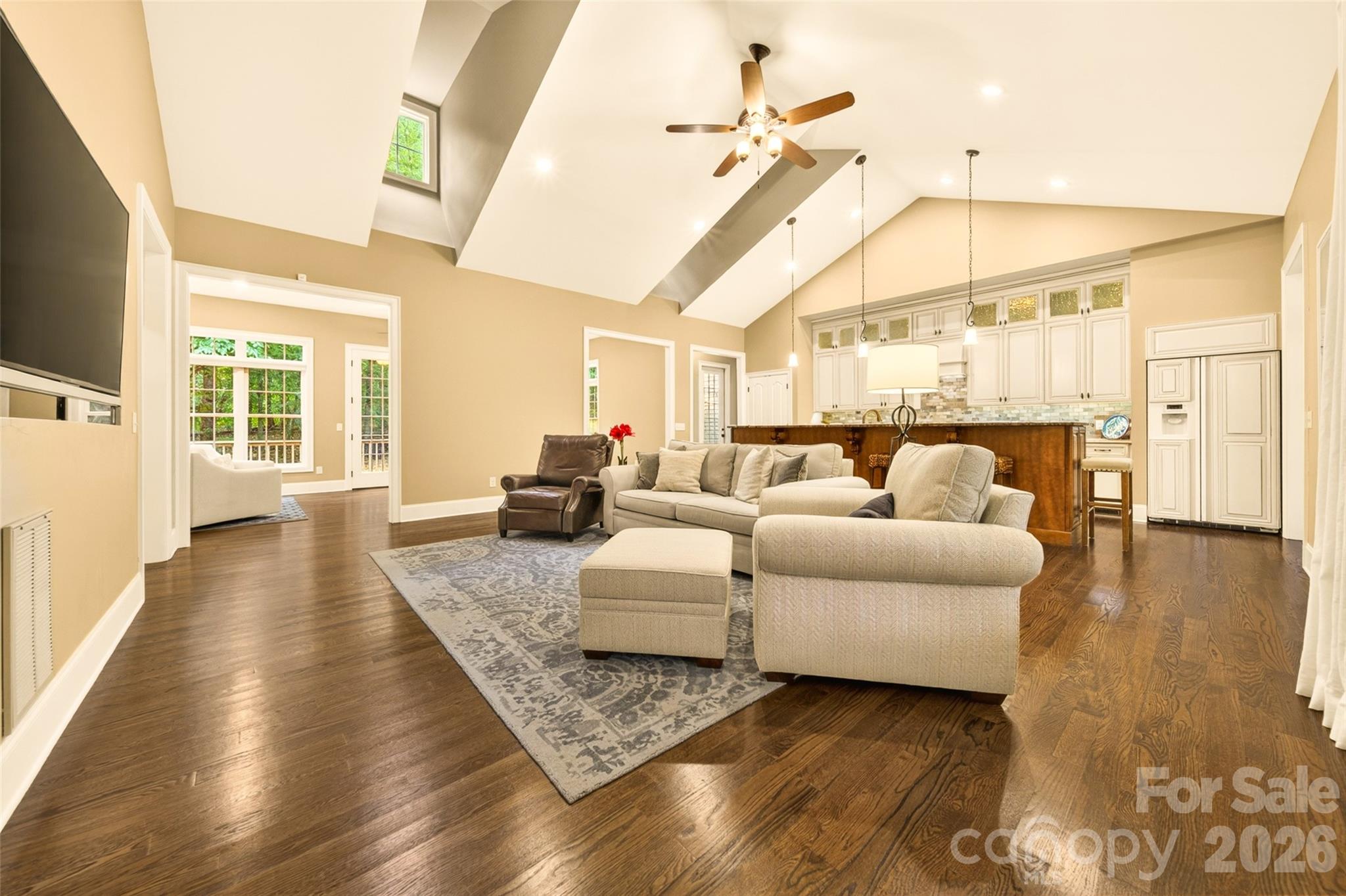 2932 Oakdale Road — Charlotte