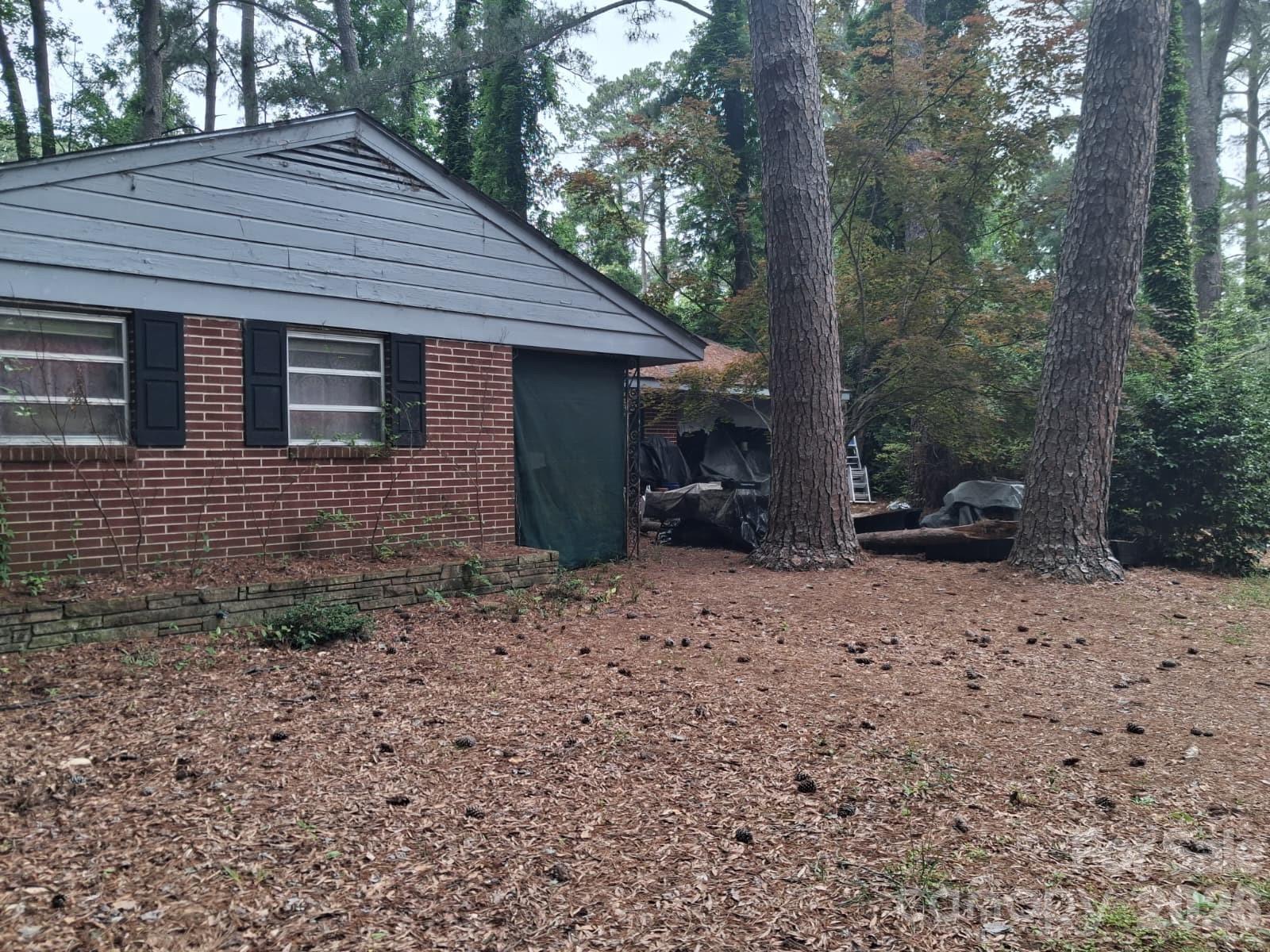 105 S Randolph Street — Goldsboro
