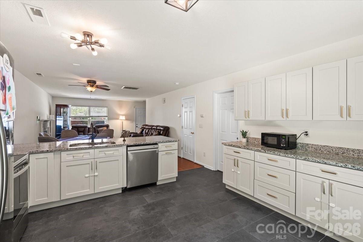 3119 Decapolis Drive — Charlotte
