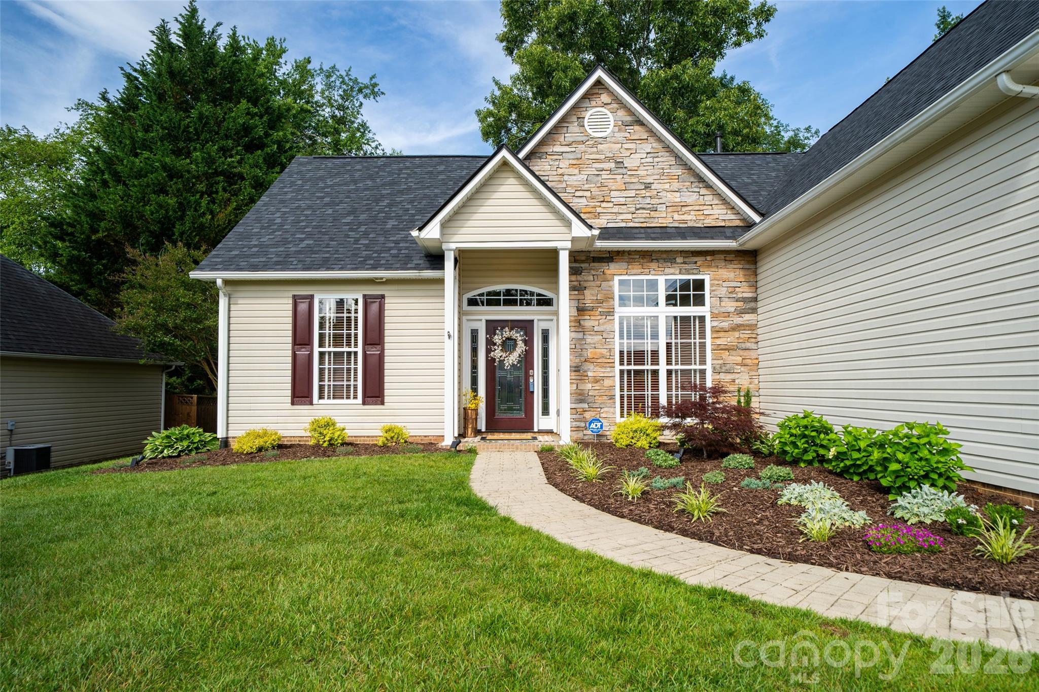 136 Cottage Ridge Road — Fletcher