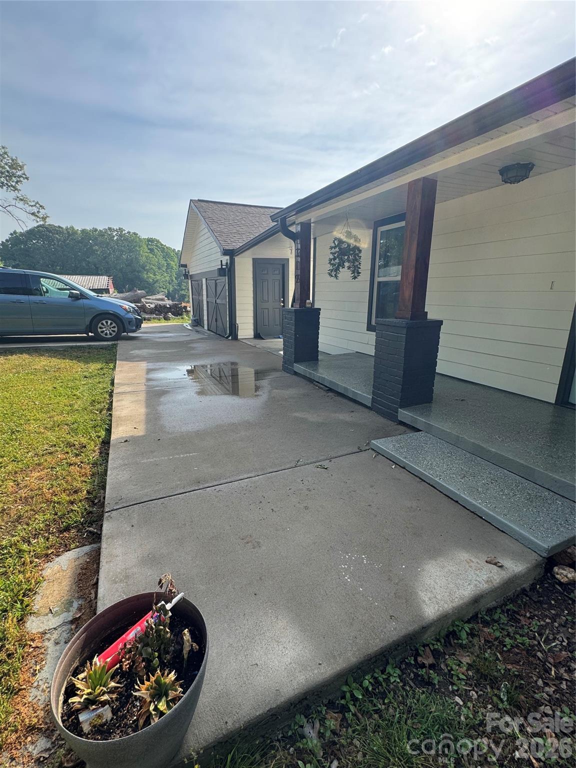 1319 Rollings Roost Road — Lancaster